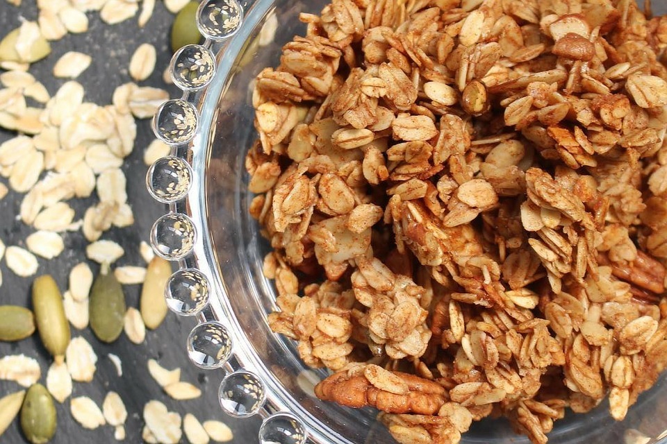 How to make Homemade Dog Treats with Rolled Oats