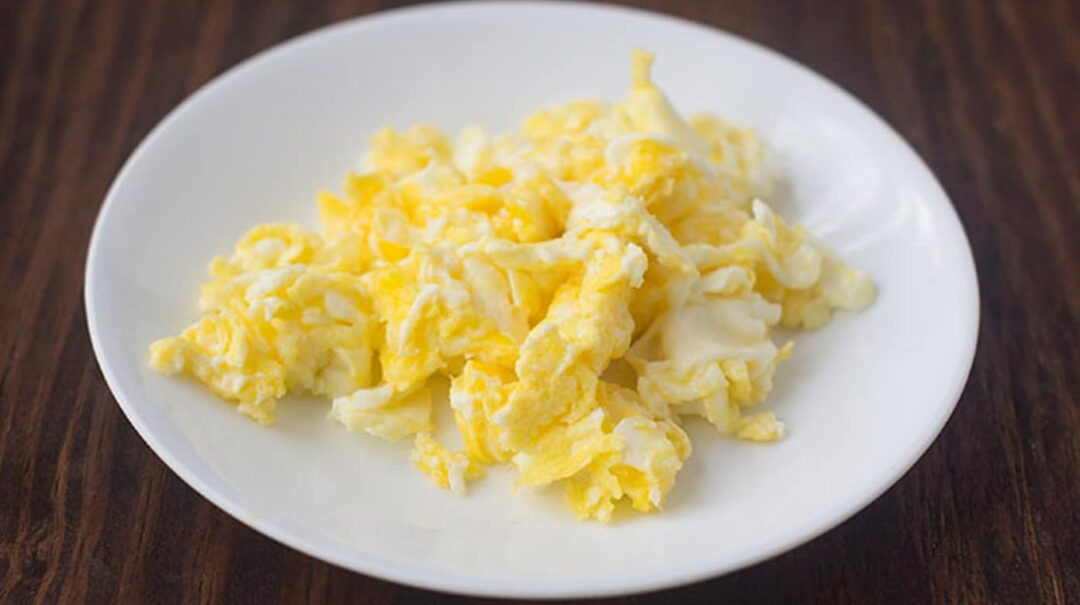 Is Scrambled Eggs Good For Dogs with Diarrhea? Healthy Homemade Dog