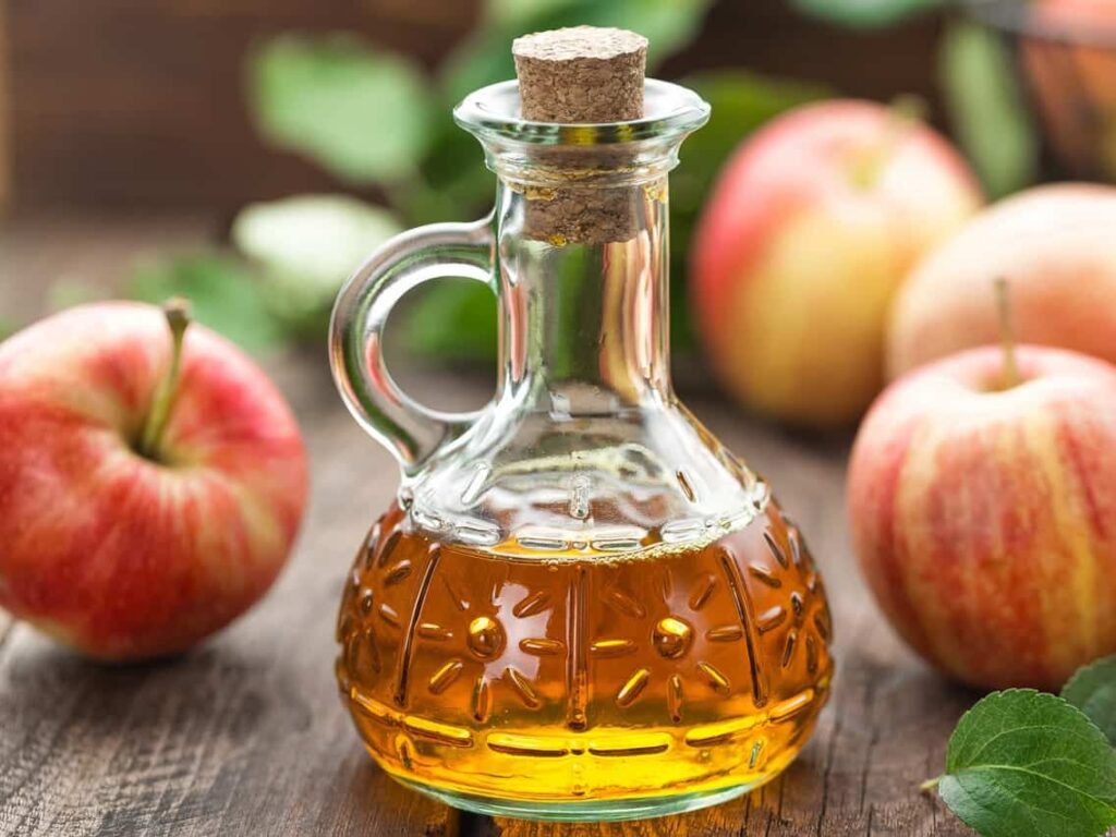 Apple Cider Vinegar to Remove Tartar from Dogs Teeth