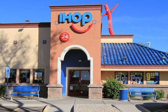 Does IHOP Allow Dogs?